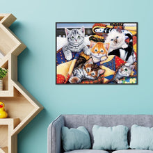 Charger l&#39;image dans la galerie, Famille de chats - diamant rond complet - 40x30cm
