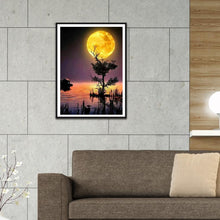 Charger l&#39;image dans la galerie, Paysage de lune - diamant rond plein - 40x30cm
