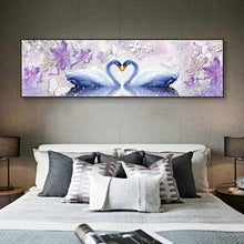 Charger l&#39;image dans la galerie, Swan love - diamant rond complet - 80x30cm
