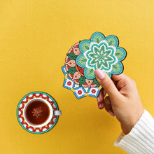 Charger l&#39;image dans la galerie, Mandala-Tasse sous-verre ronde en bois
